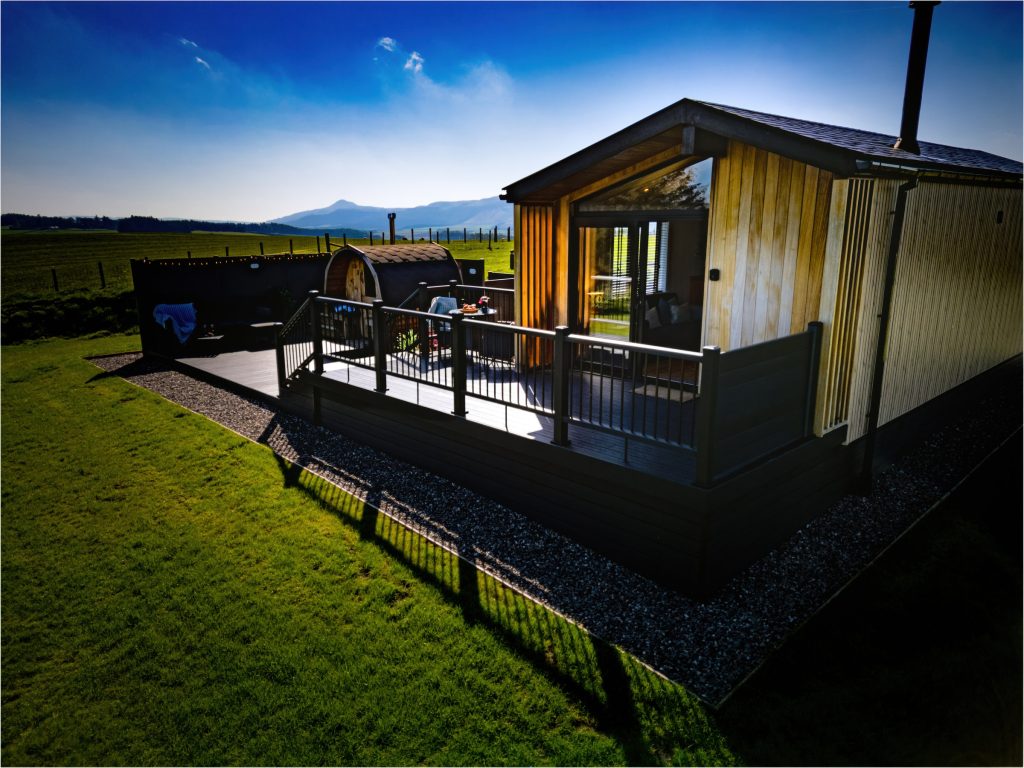 luxury lodges drone video production in scotland dor yourretreats 2